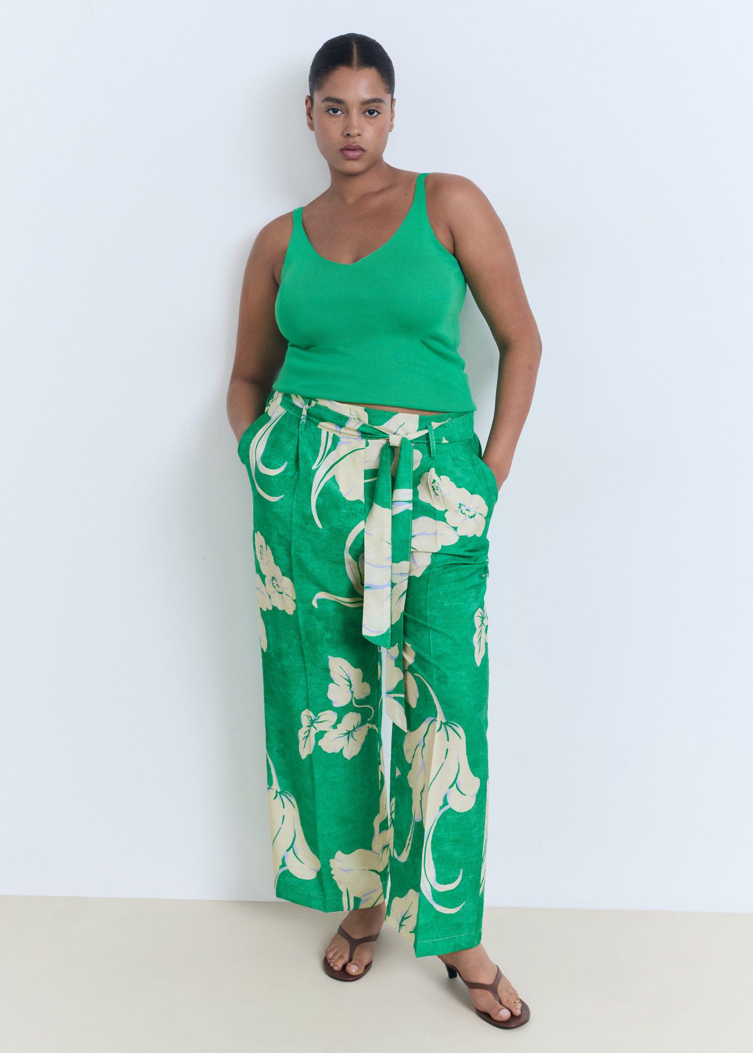 Printed trousers with belt