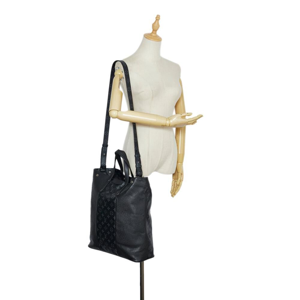 Louis Vuitton Tote