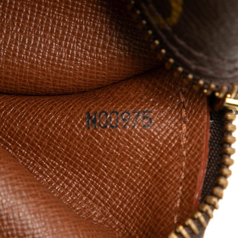 Louis Vuitton Papillon