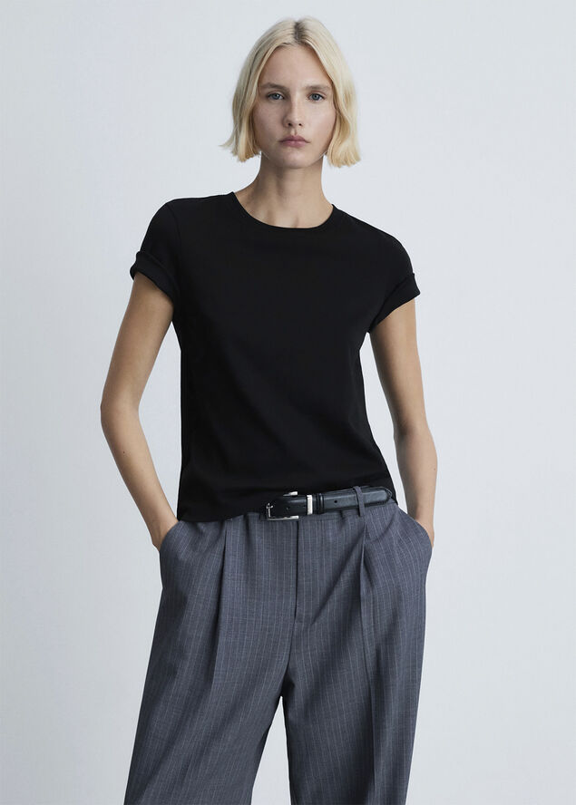 Basic 100% cotton t-shirt