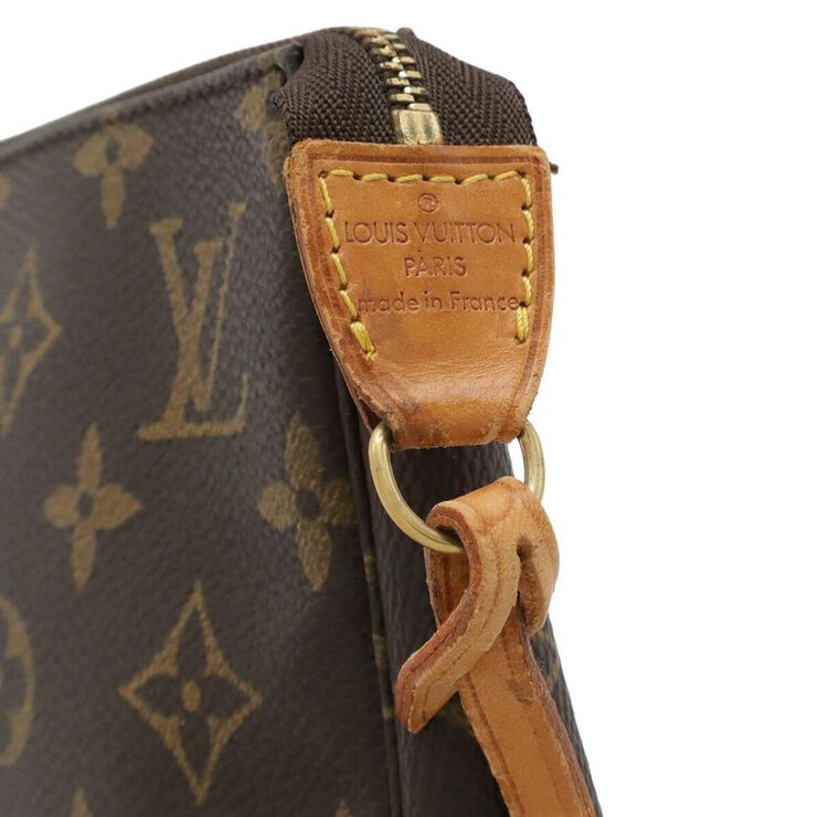 Louis Vuitton Pochette Accessoires