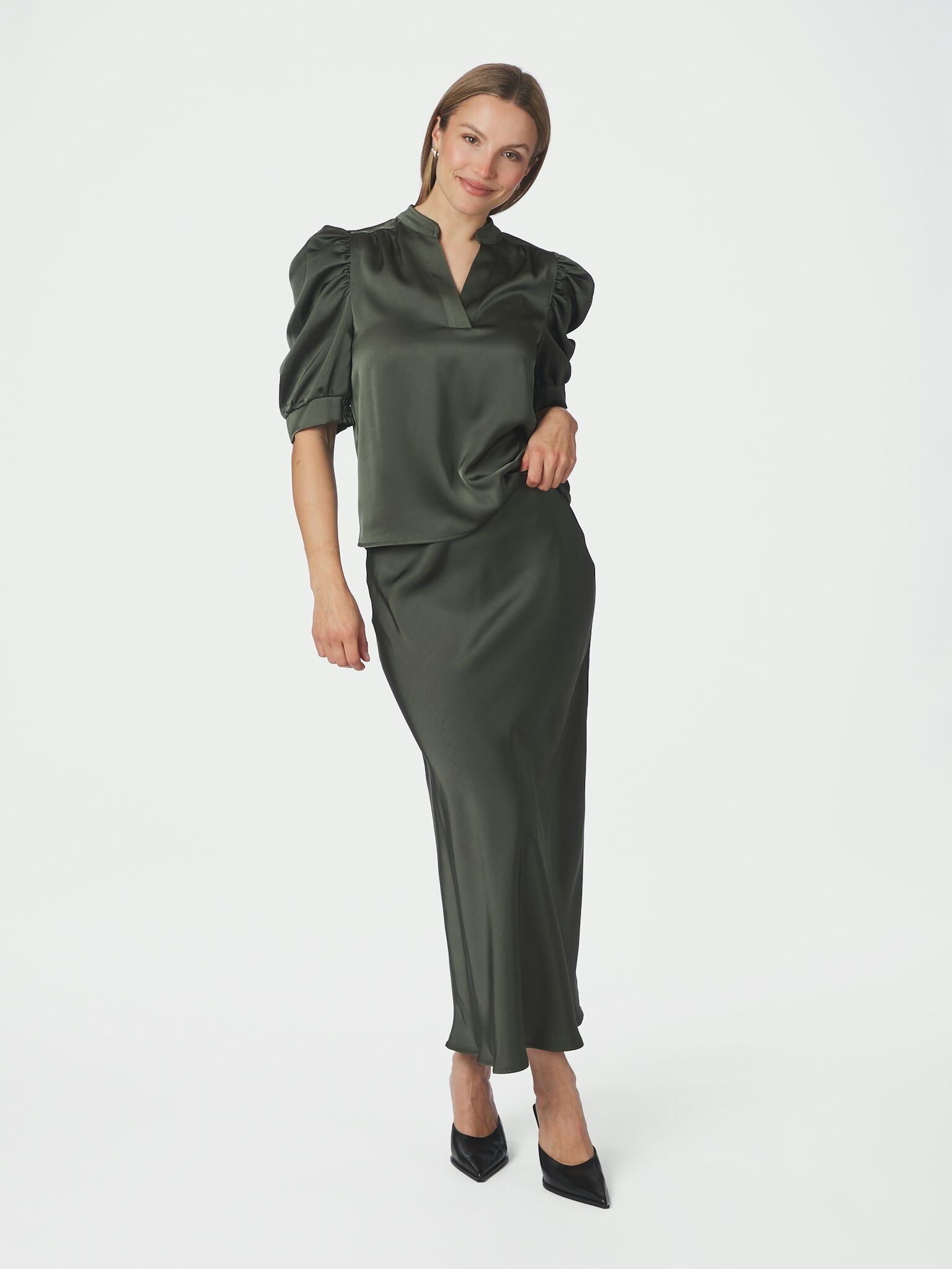 Roella Heavy Sateen Blouse