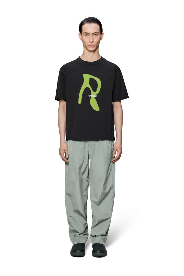 Classic T-shirt Blurred