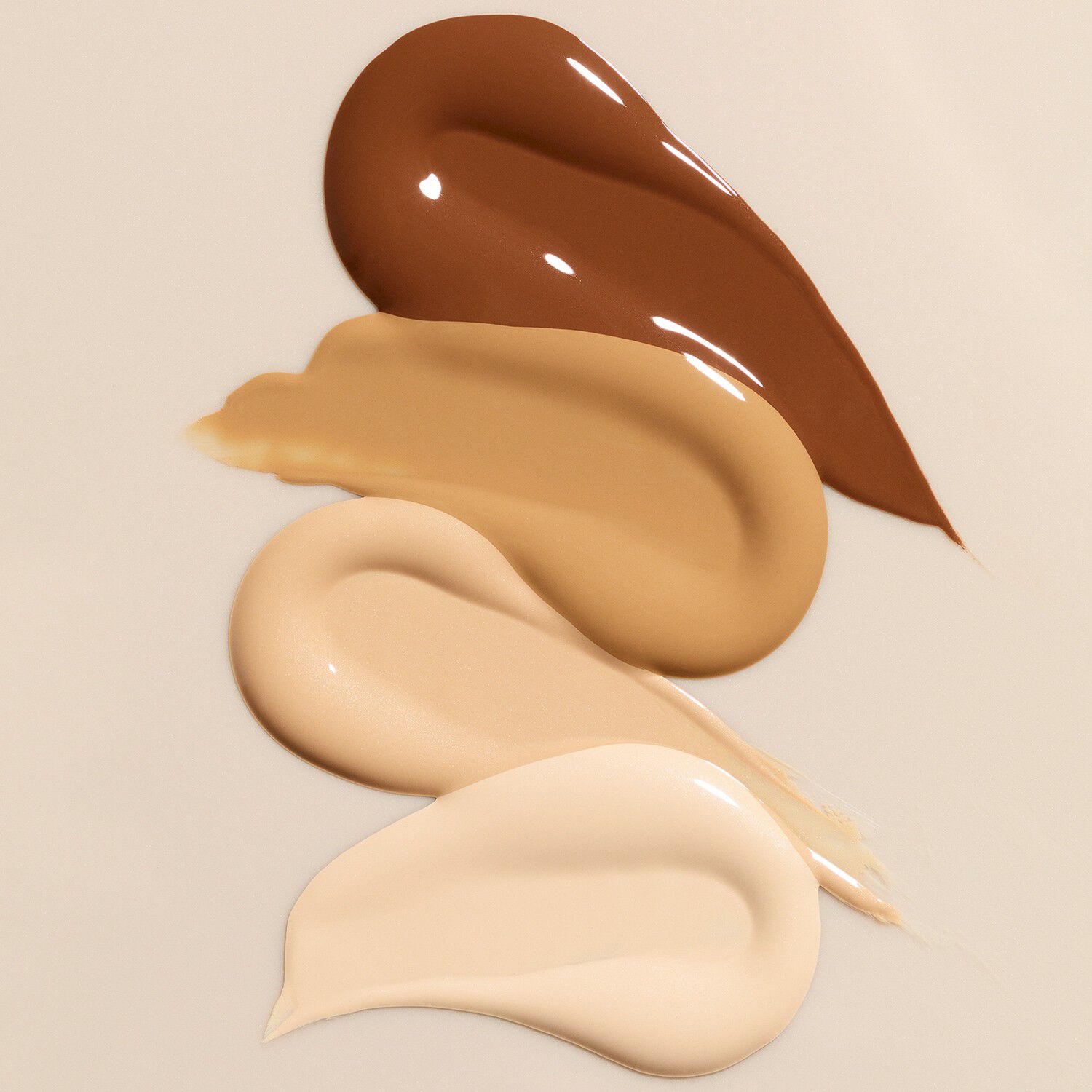 Beautiful Skin Foundation - Foundation med l&aring;ngvarig, byggbar t&auml;ckning