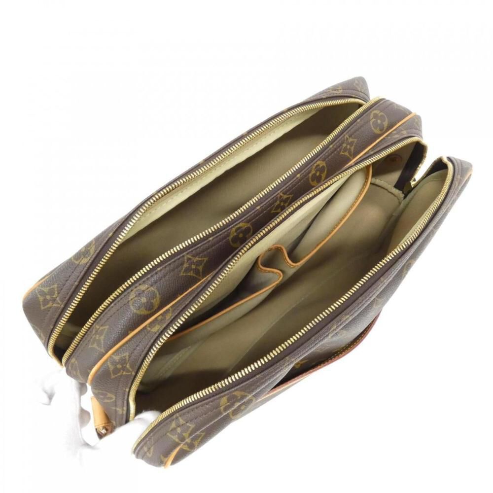 Louis Vuitton Reporter