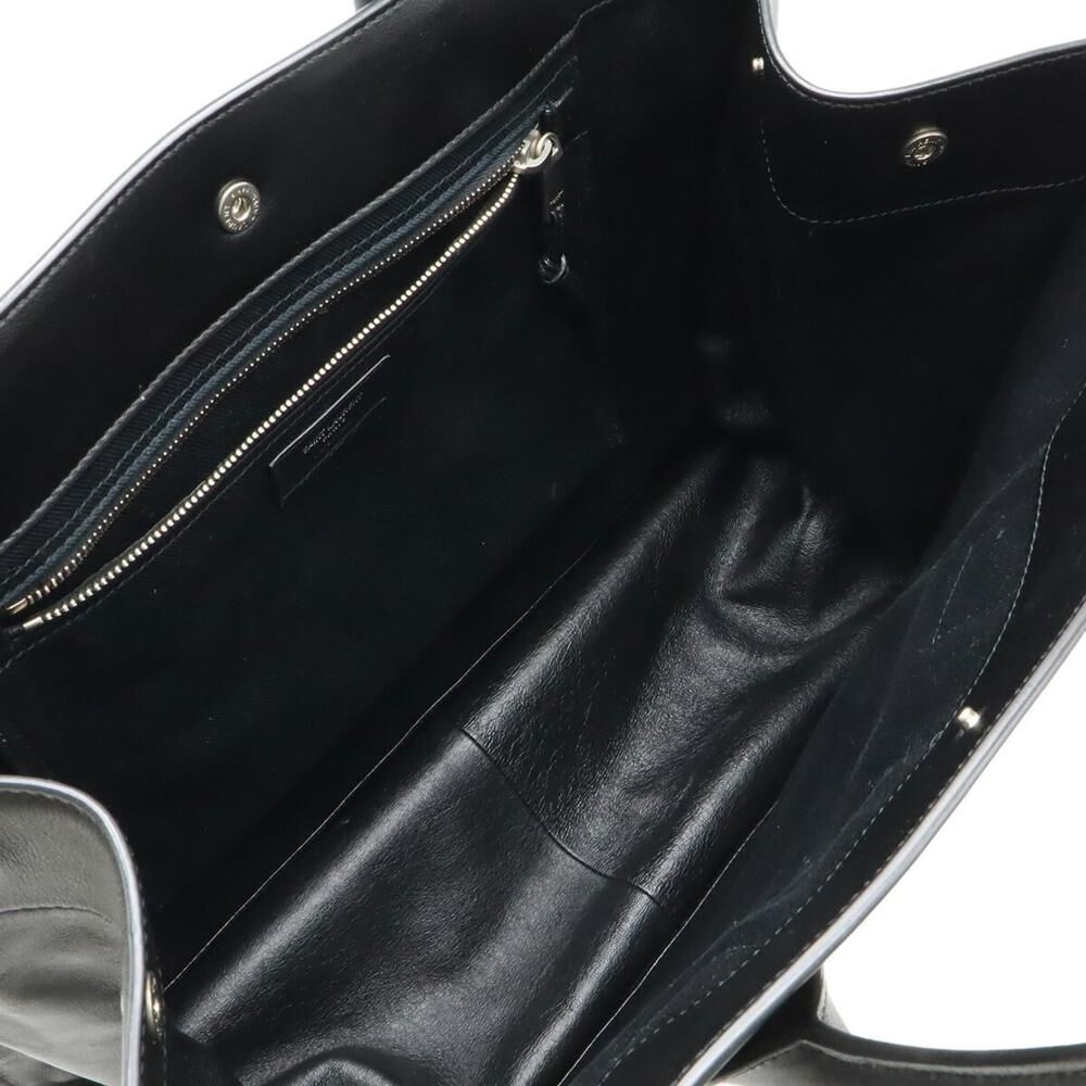 Yves Saint Laurent Tote