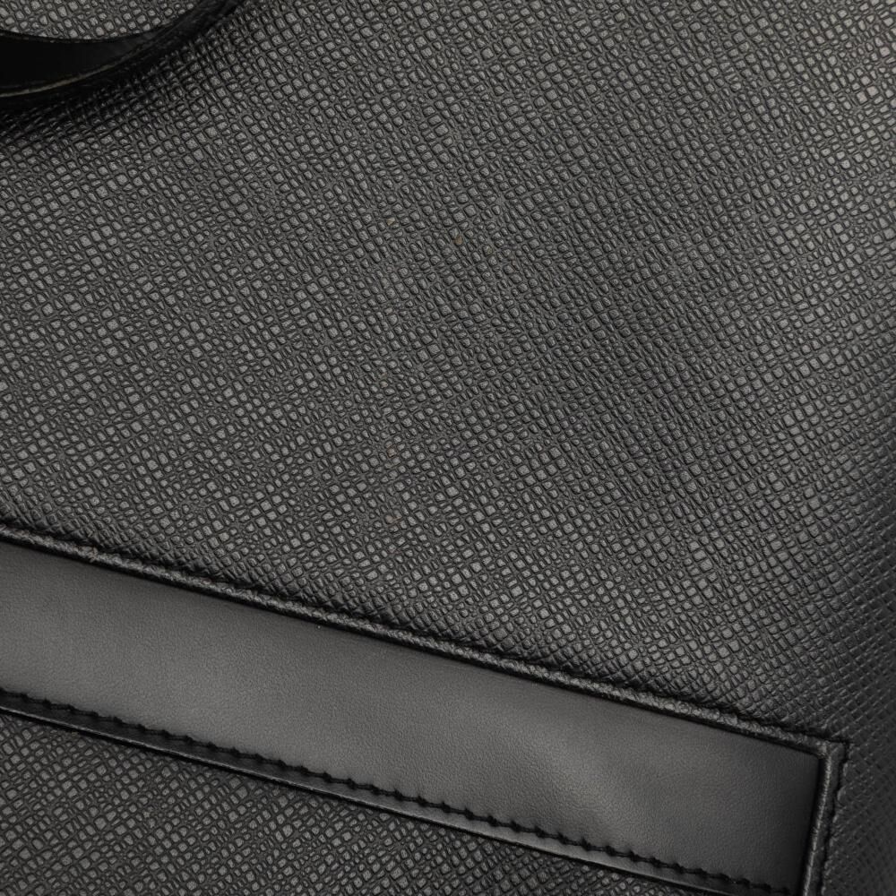Louis Vuitton Tote