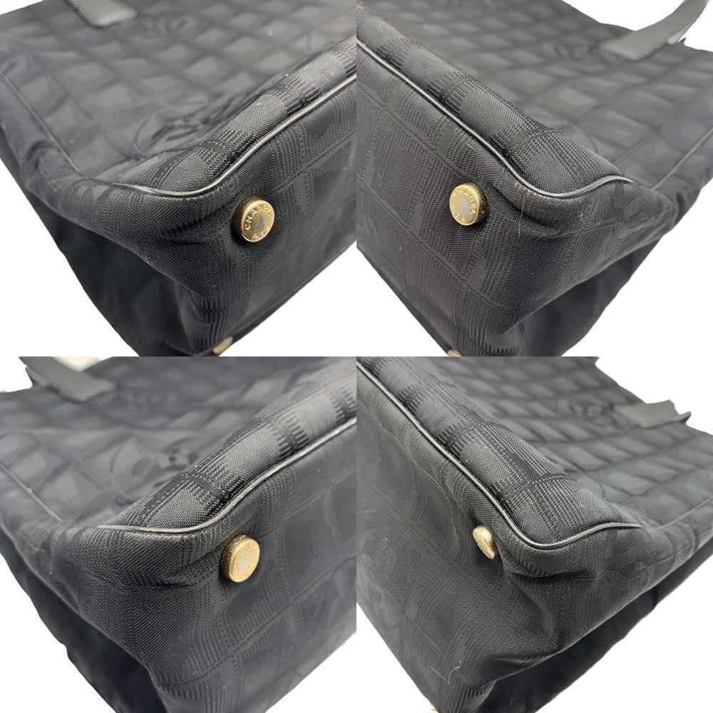Chanel Travel Line