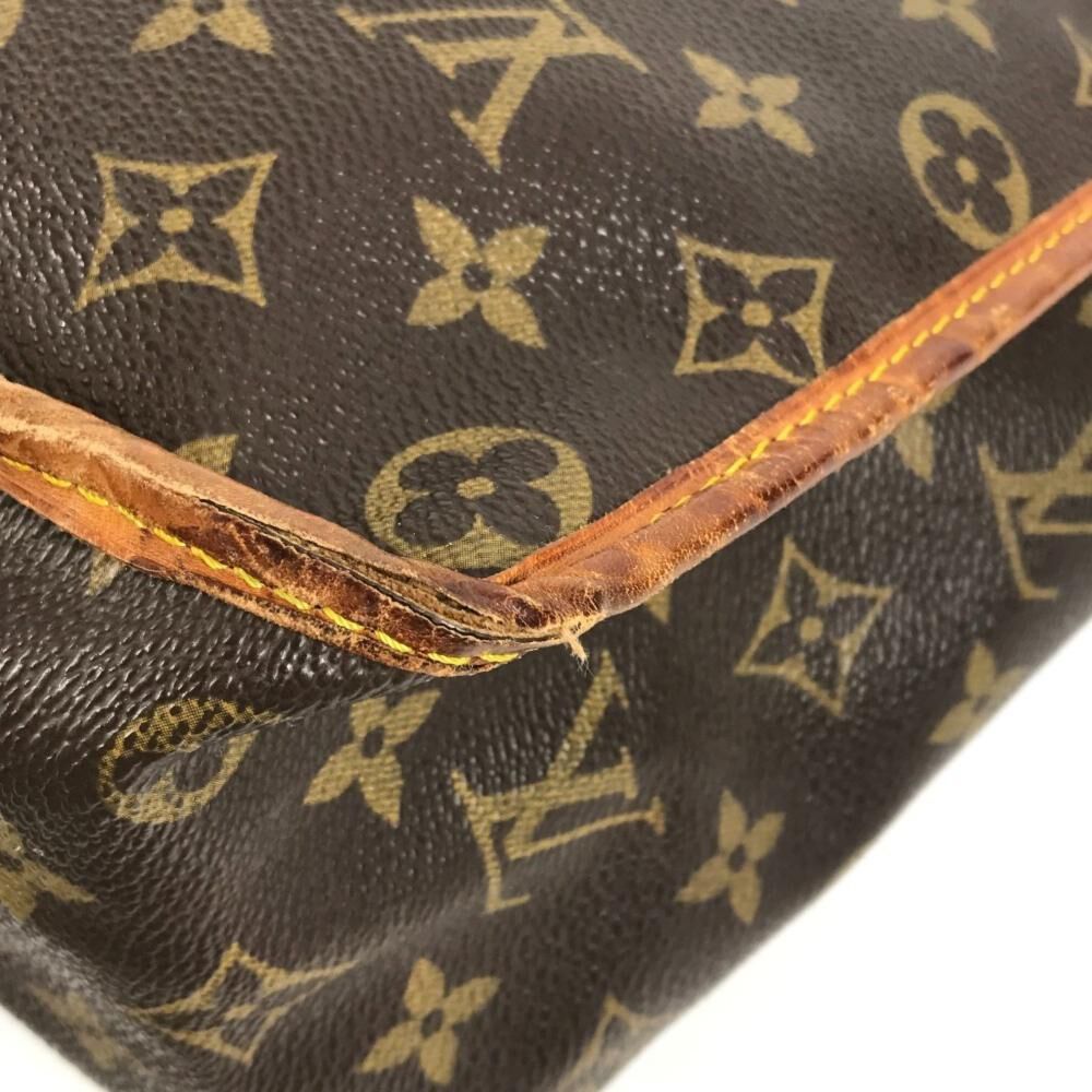Louis Vuitton Gibeciere