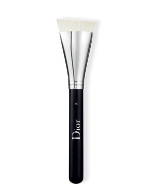 Backstage Contour brush
