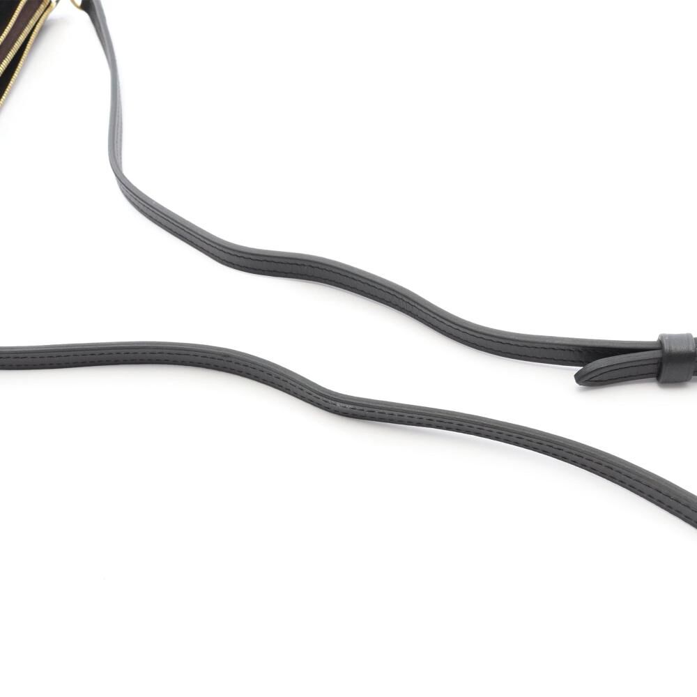 Louis Vuitton Clutch