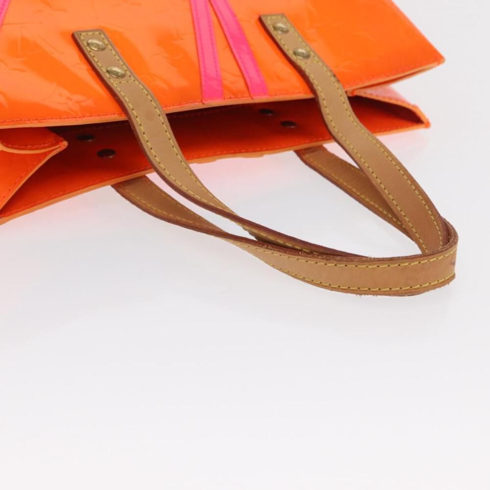 Louis Vuitton Reade