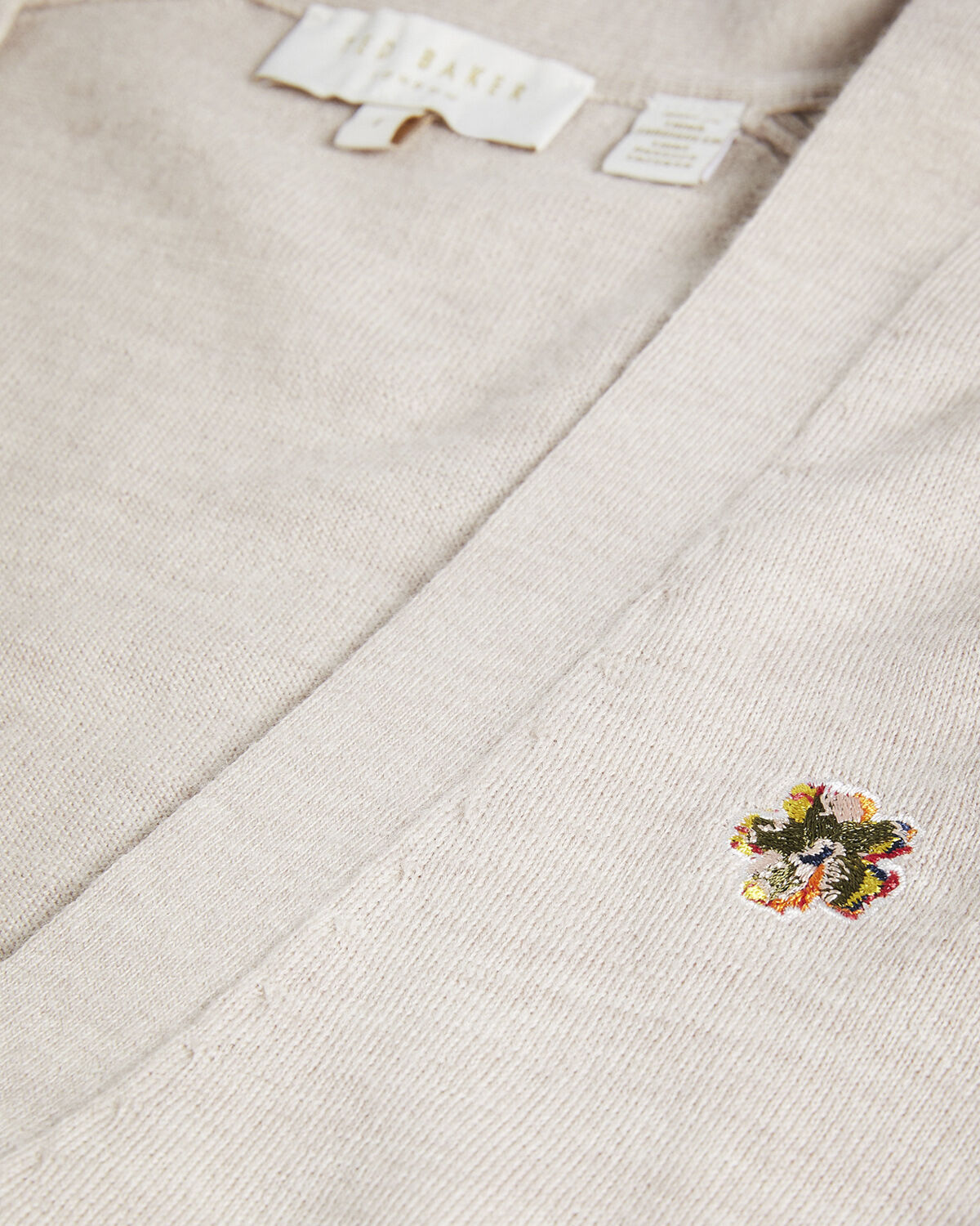 AIYLEEN Merino Low V Cardi