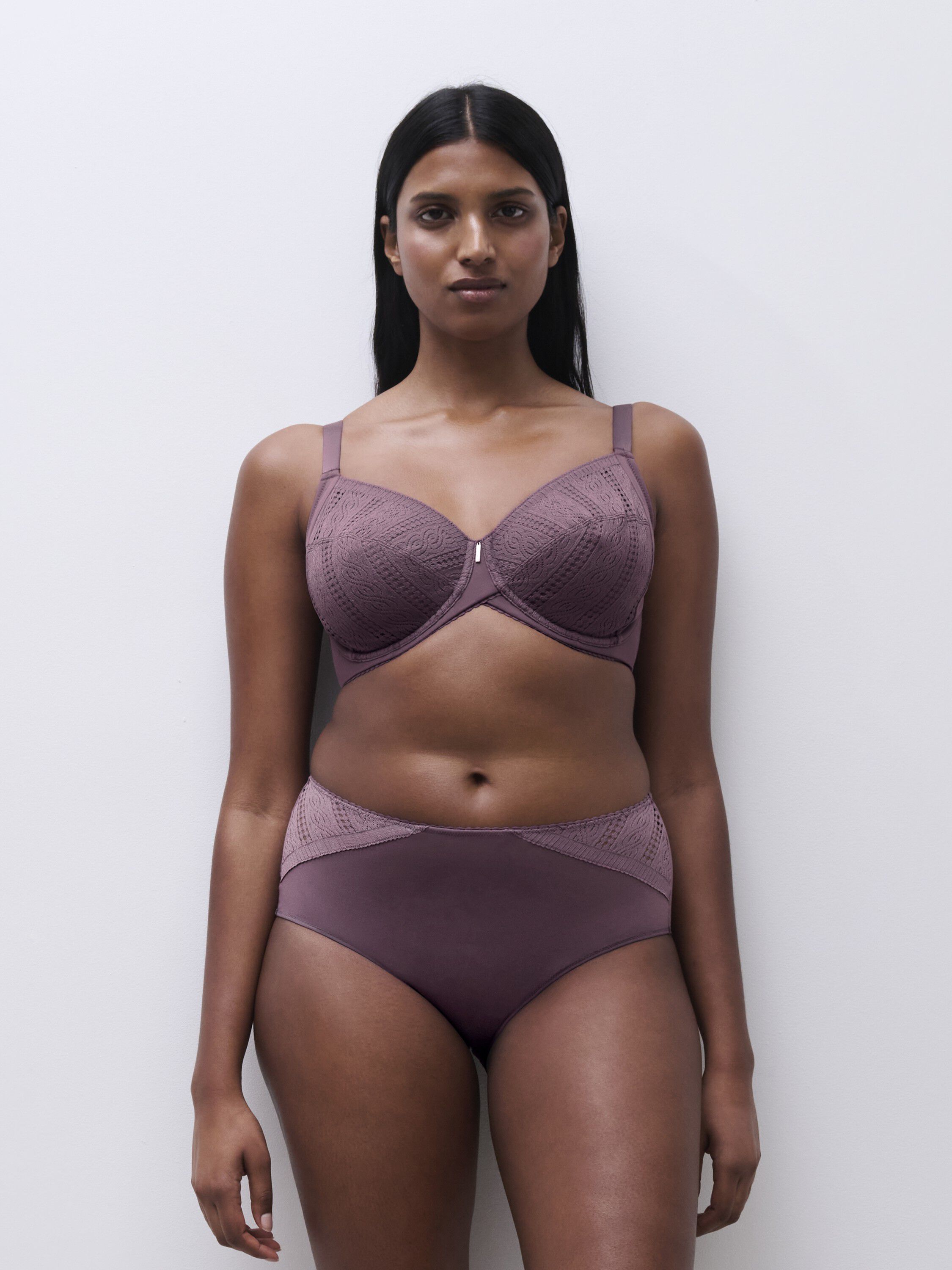 Easy Support Very covering underwired bra