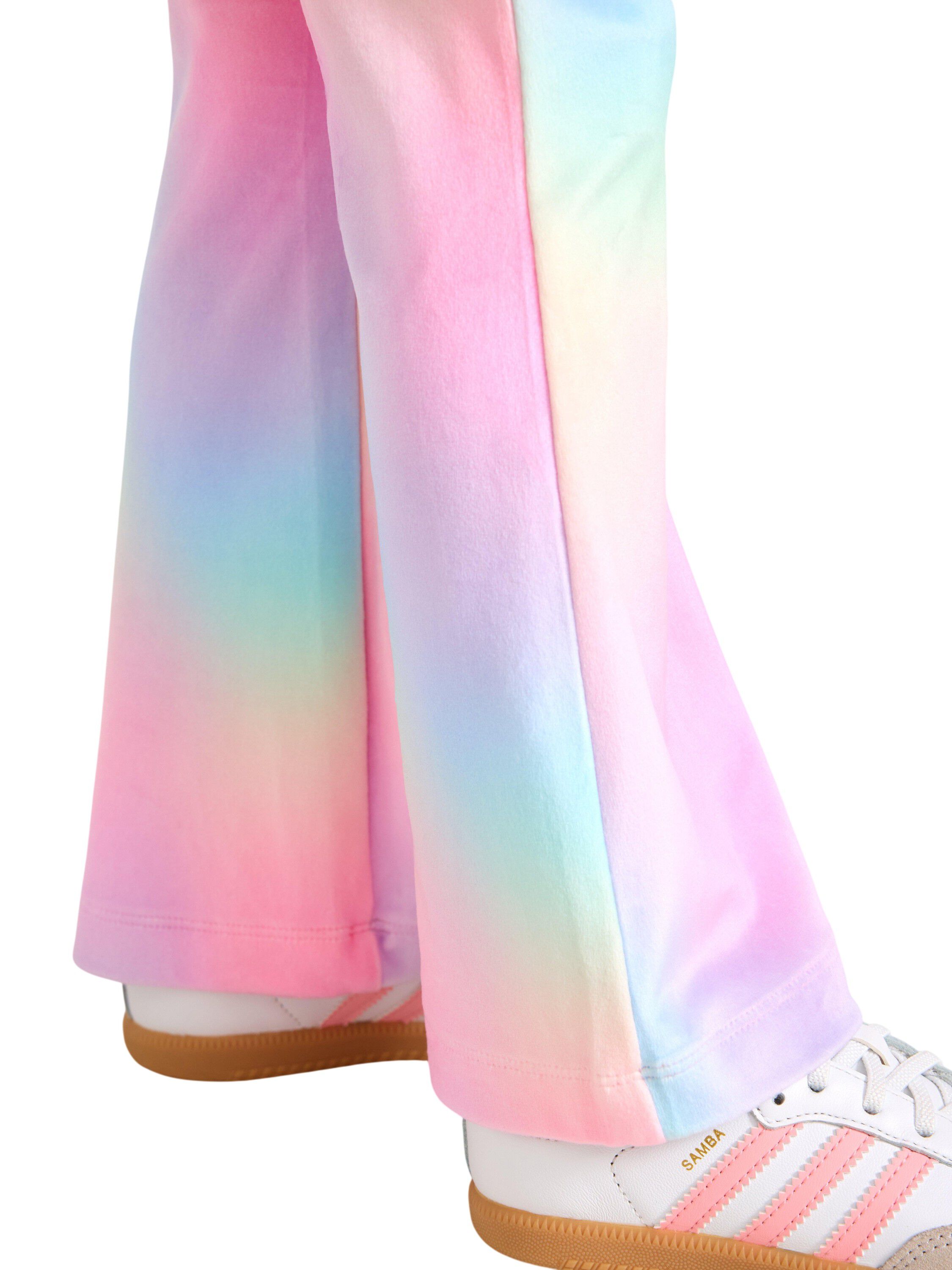 Supermjuka velourleggings med utsv&auml;