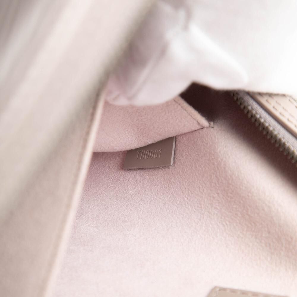 Louis Vuitton Jasmine