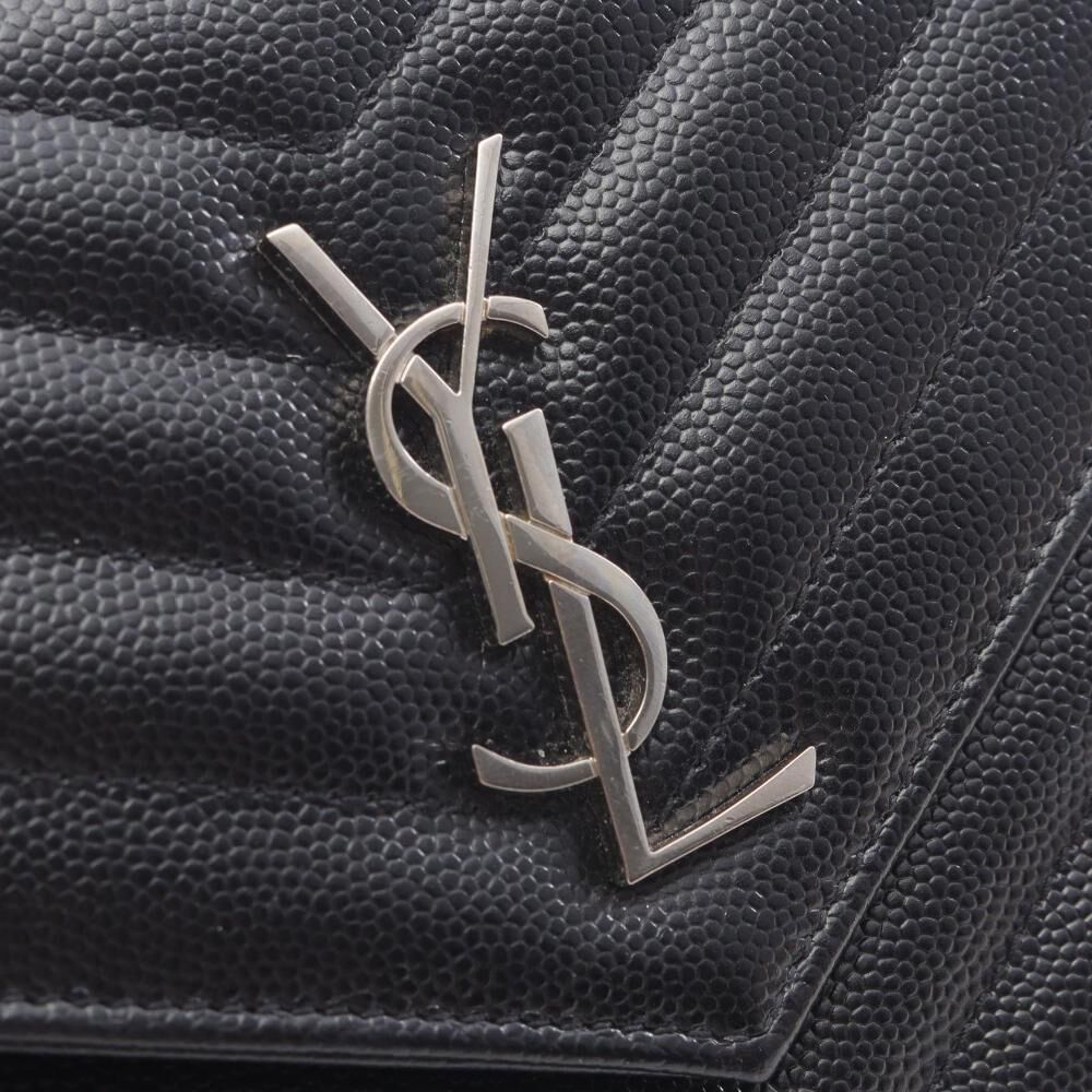 Yves Saint Laurent Shoulder Bag