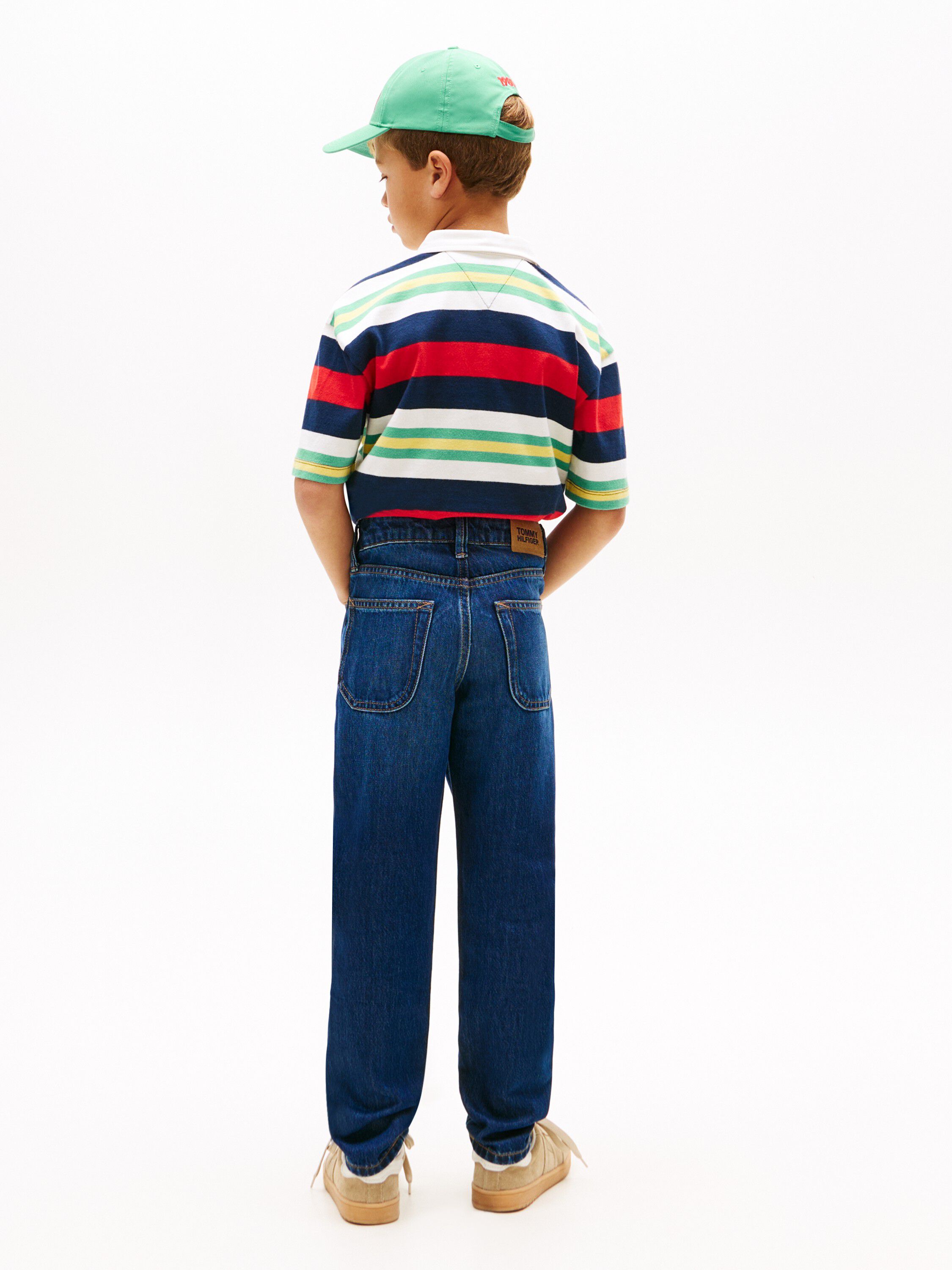 STRAIGHT DARK BLUE JEANS