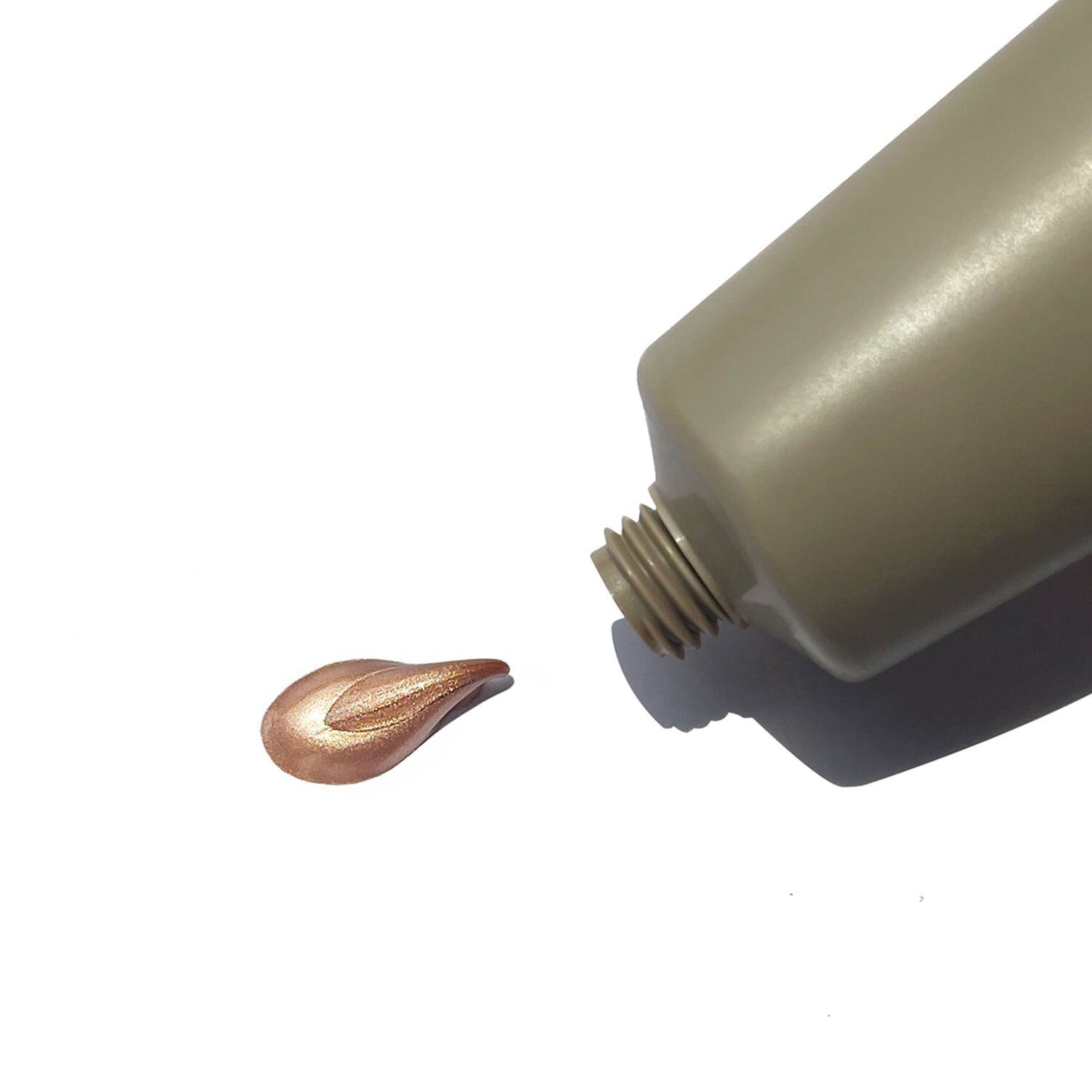 Gloss Highlighter - Flytande highlighter som inte klibbar