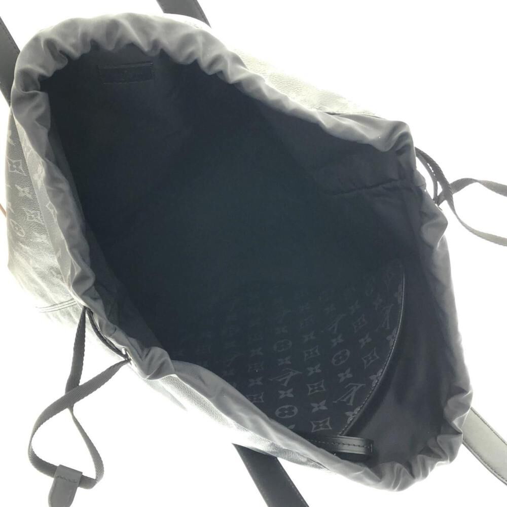 Louis Vuitton Bucket Bag