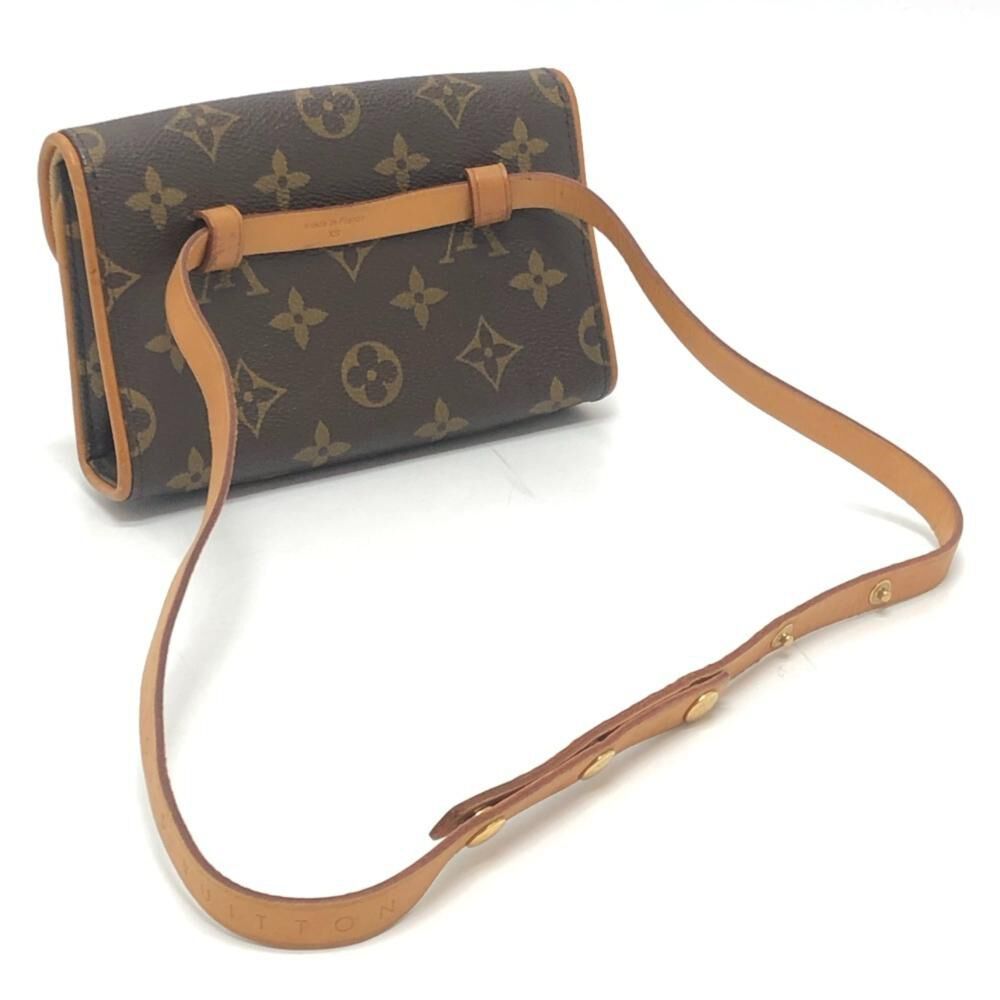 Louis Vuitton Clutch