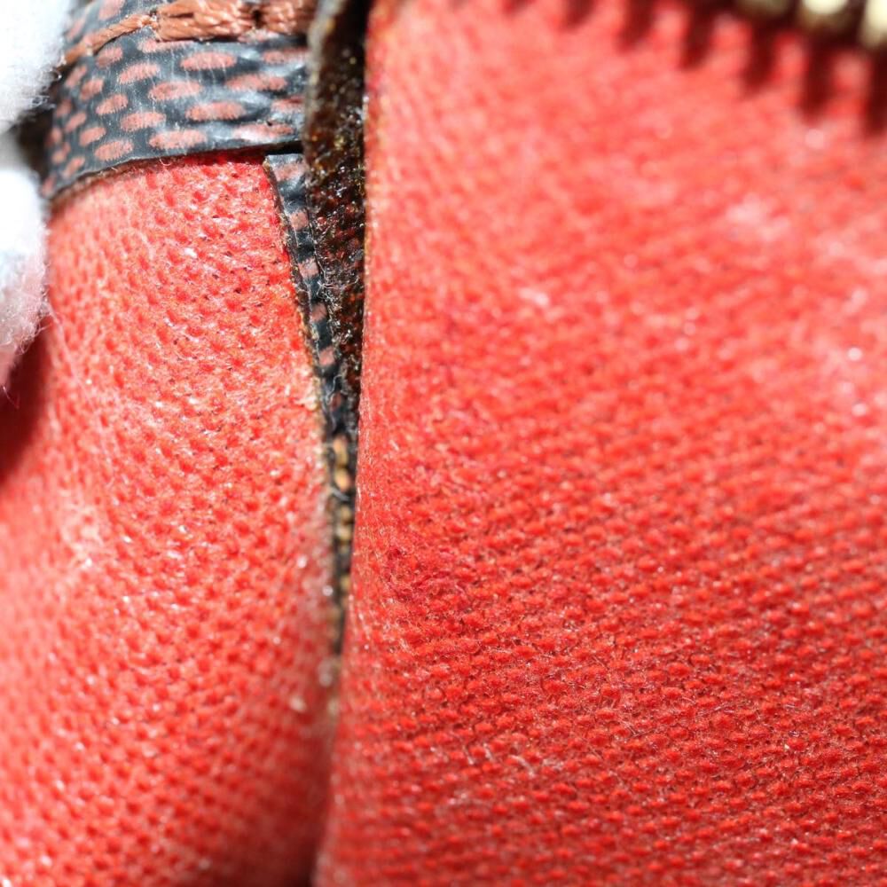 Louis Vuitton Poche Toilette