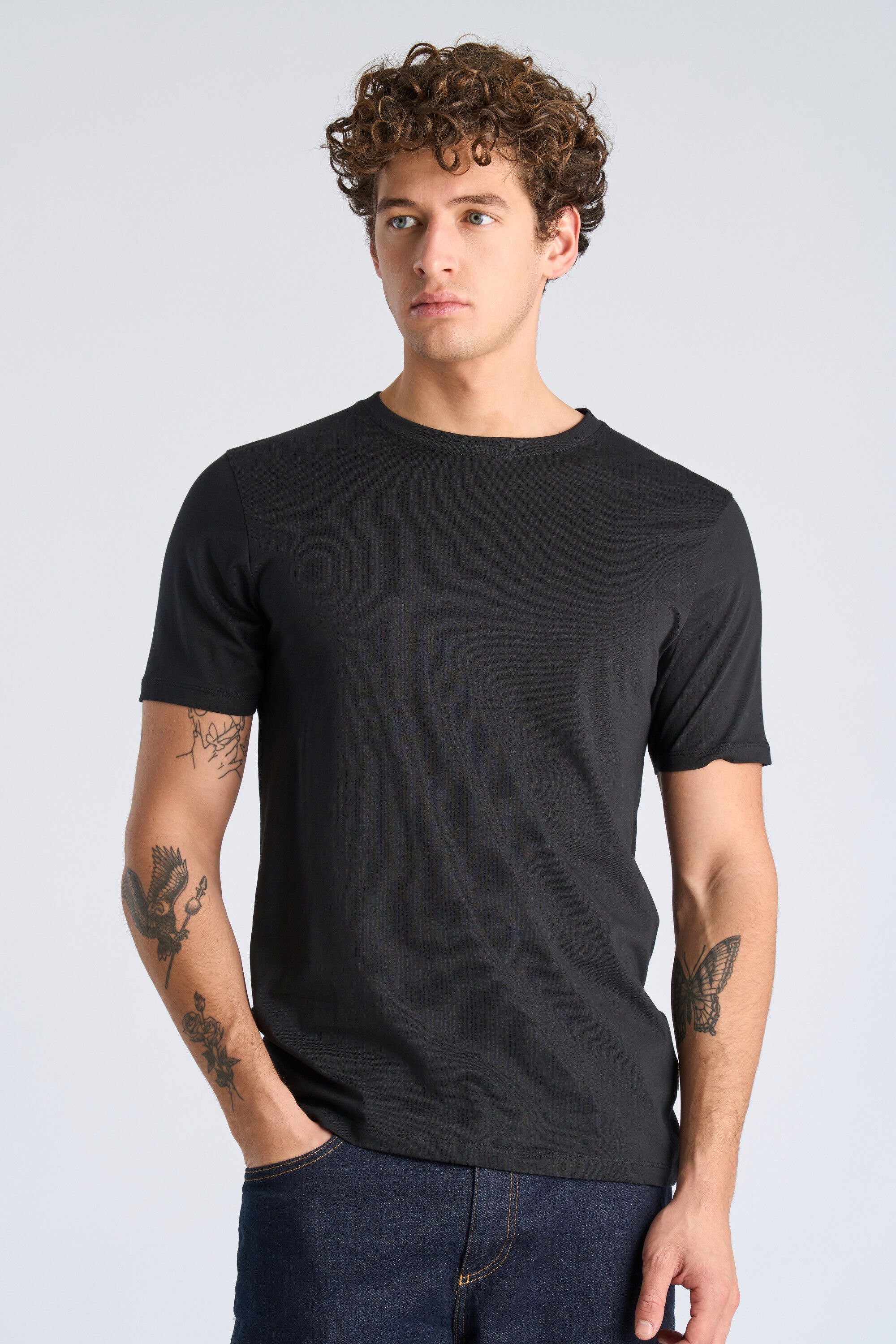 Basic o-neck tee S/S