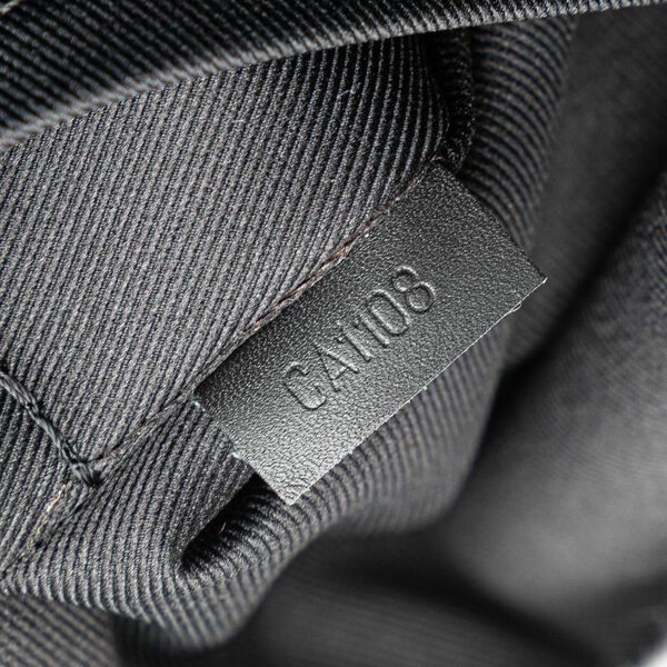 Louis Vuitton Messenger