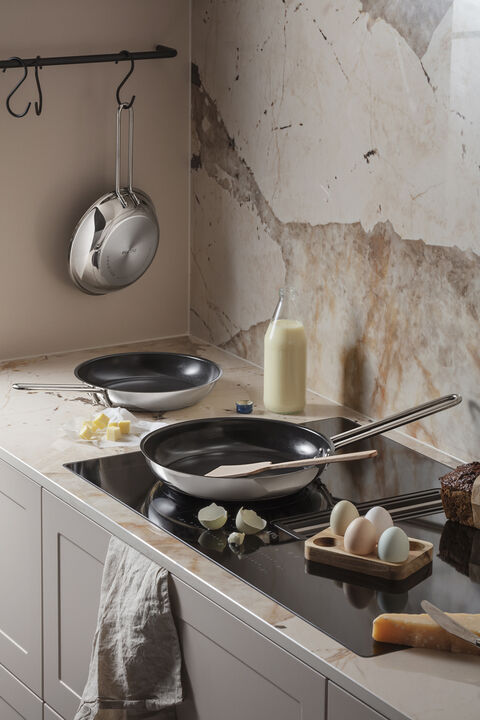 Stainless Steel Stegepande 24 cm keramisk Slip-Let® belægnin