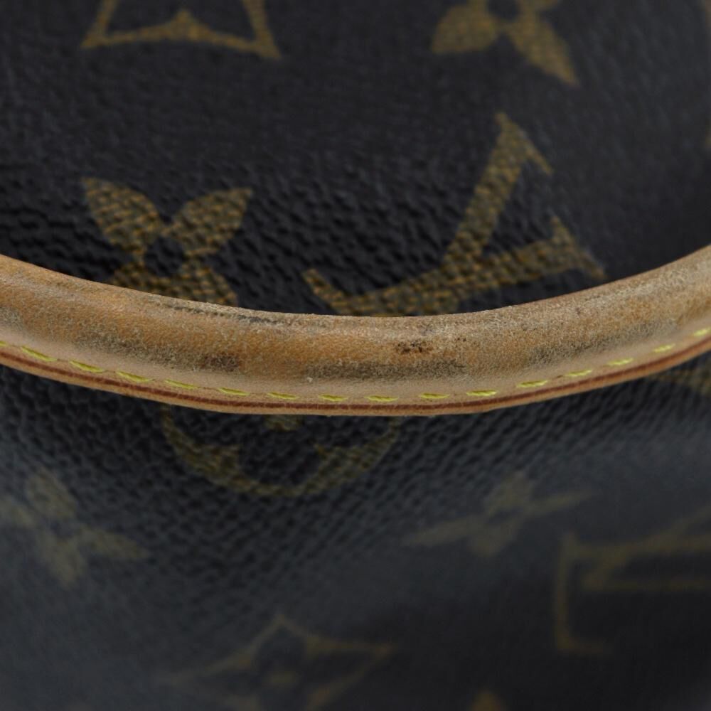 Louis Vuitton Menilmontant