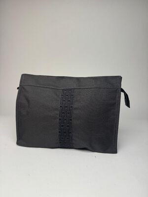 Herm&egrave;s Clutch