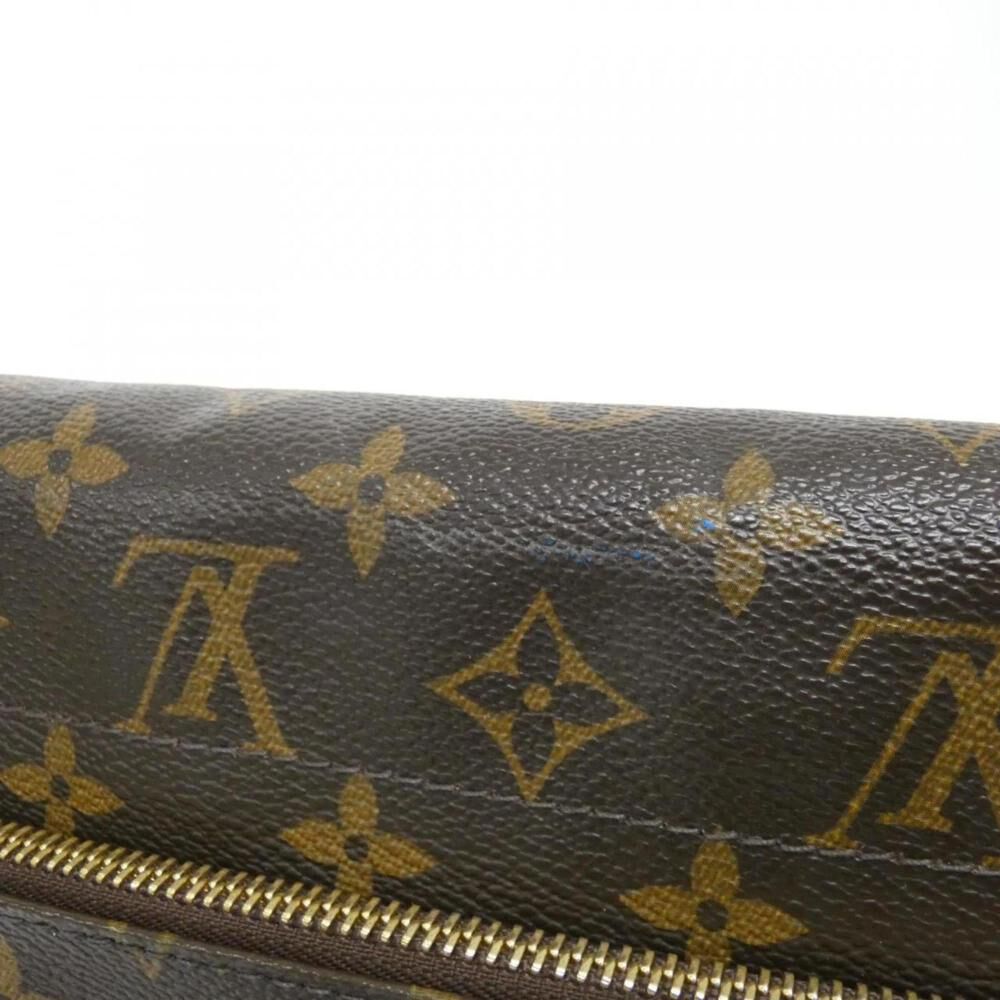 Louis Vuitton Shoulder Bags