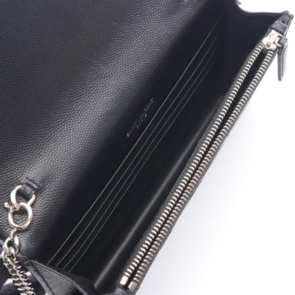 Yves Saint Laurent Shoulder Bag