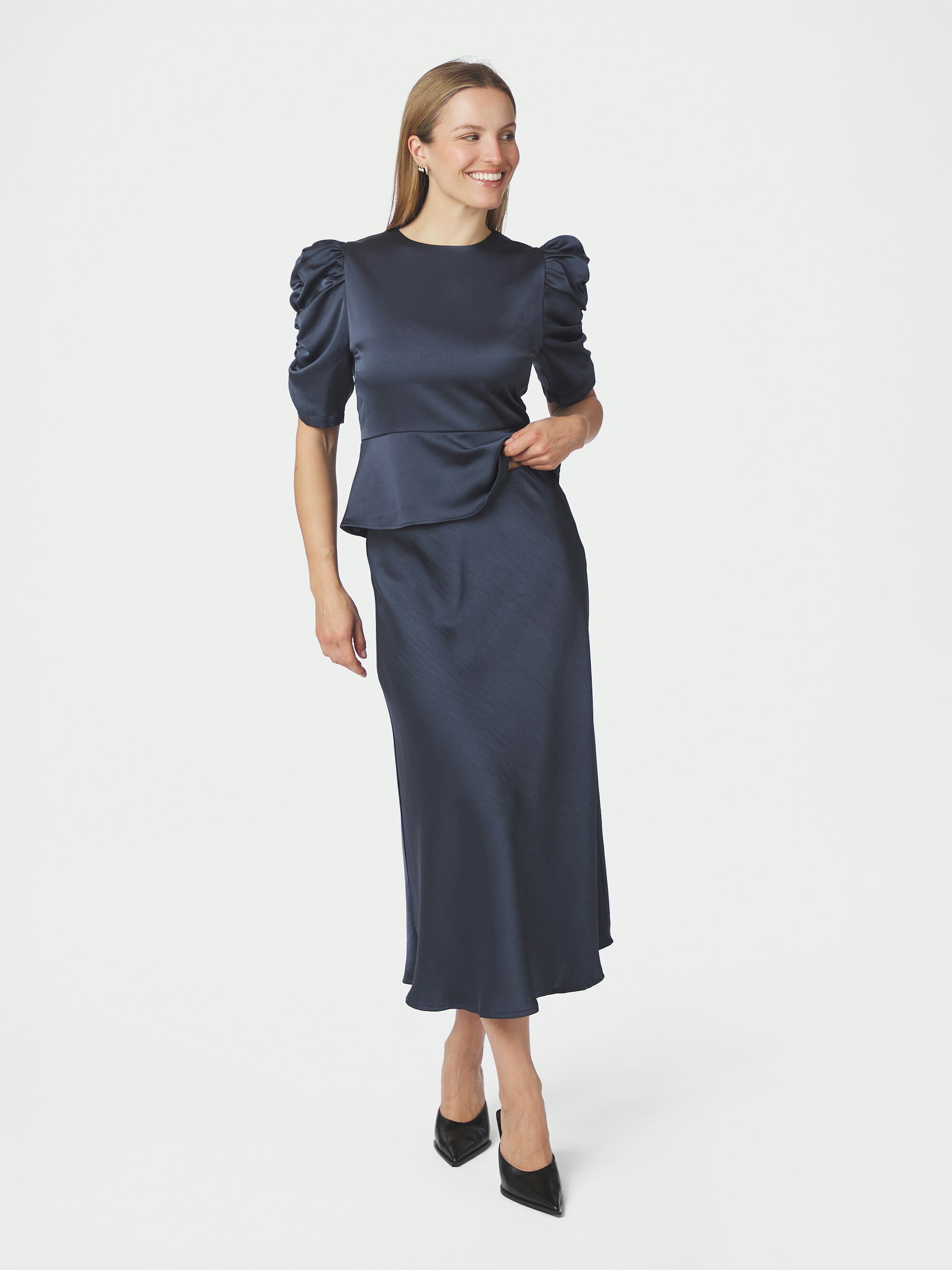 Benua Heavy Sateen Blouse
