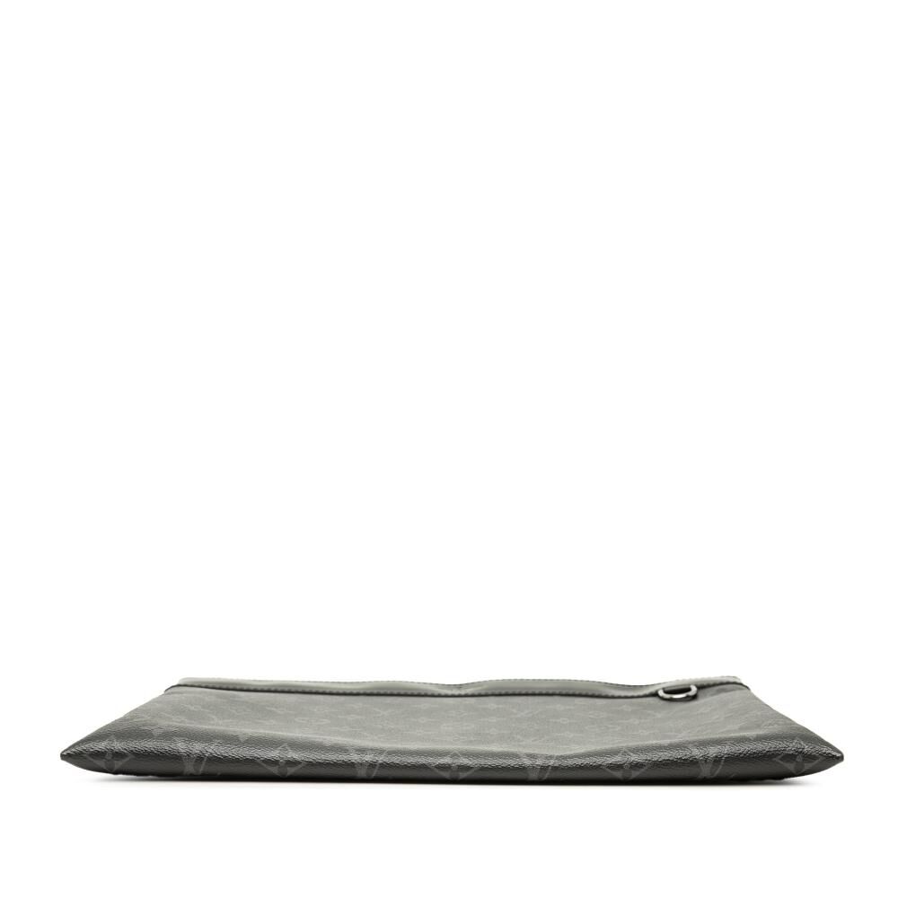 Louis Vuitton Clutch