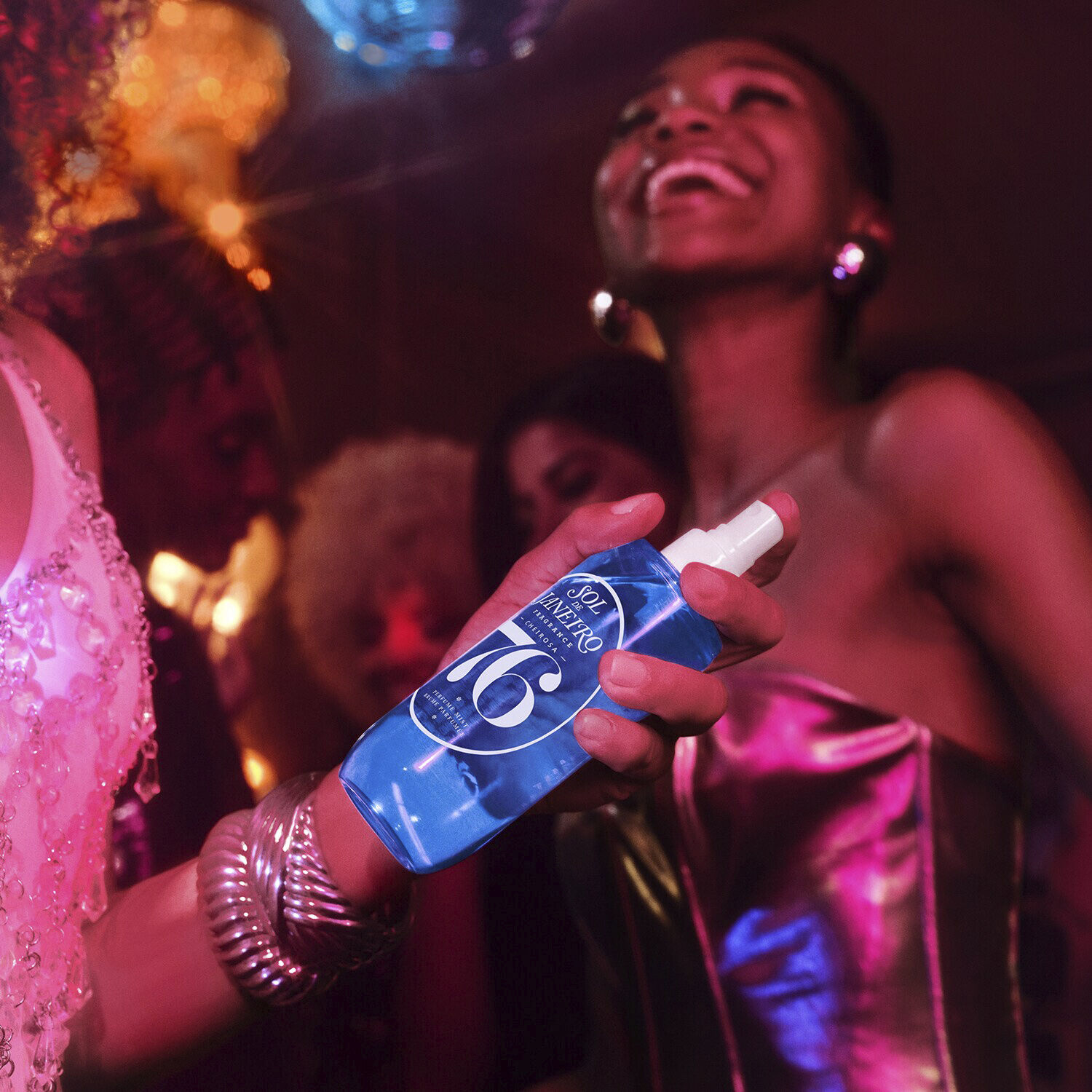 Cheirosa 76 Perfume Mist - Parfymerad mist f&ouml;r kropp och h&aring;r