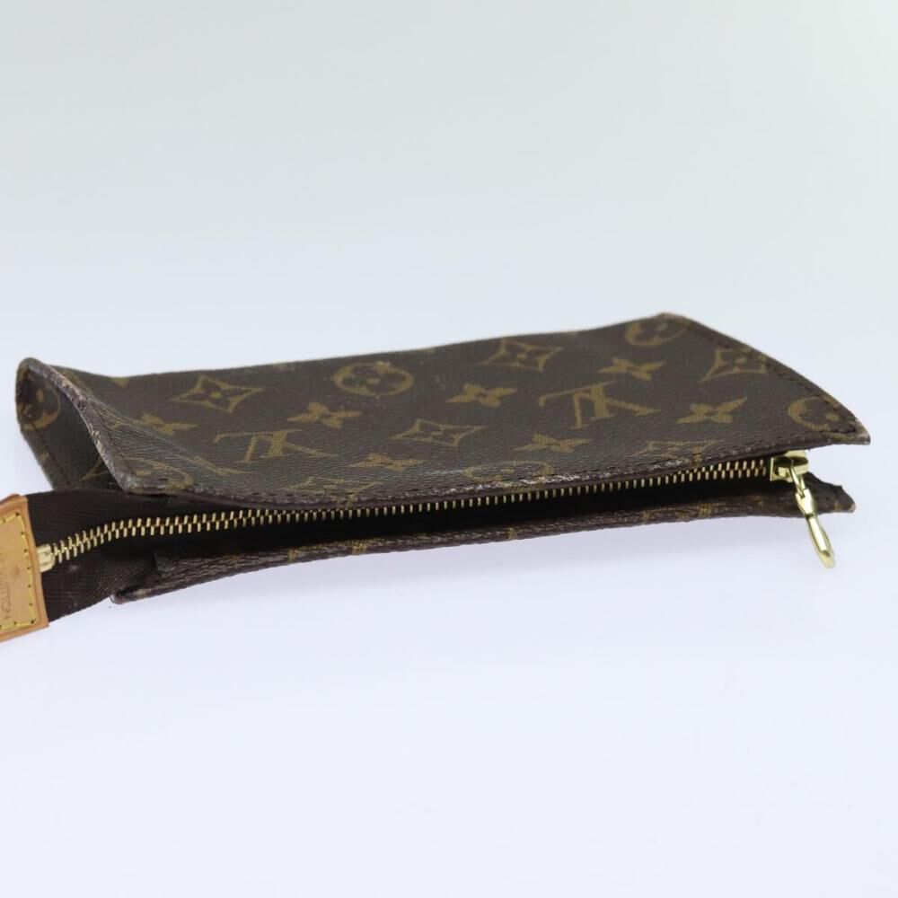 Louis Vuitton Pouch