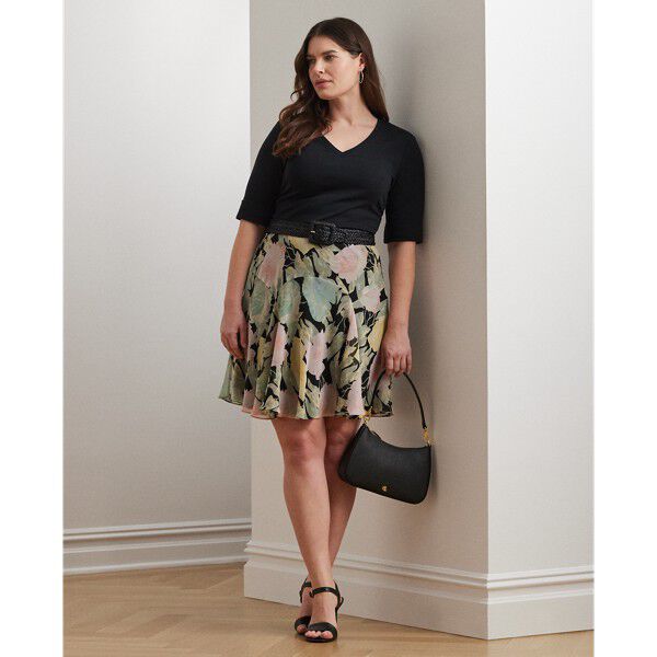 Stretch Cotton Elbow-Sleeve V-Neck Tee