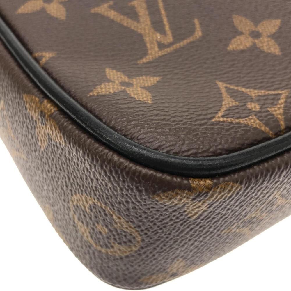 Louis Vuitton Shoulder Bags