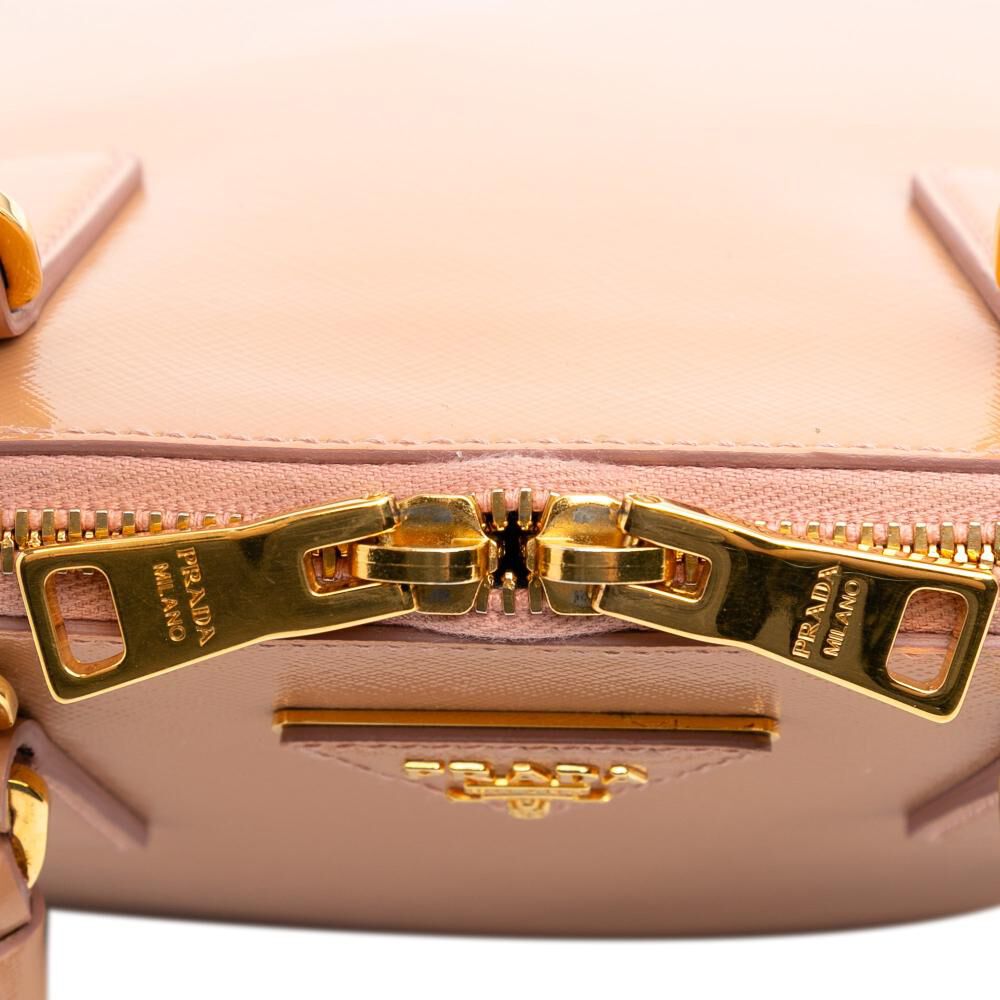 Prada Promenade