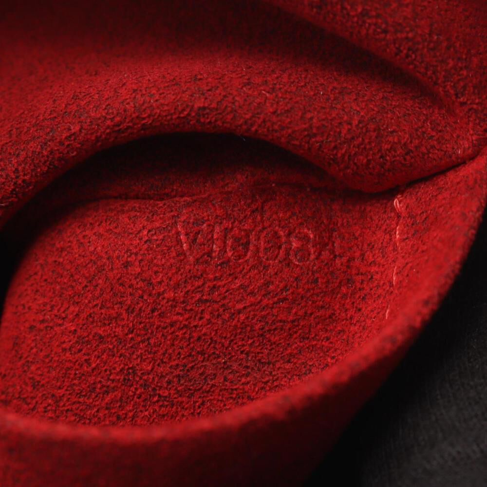 Louis Vuitton Coussin