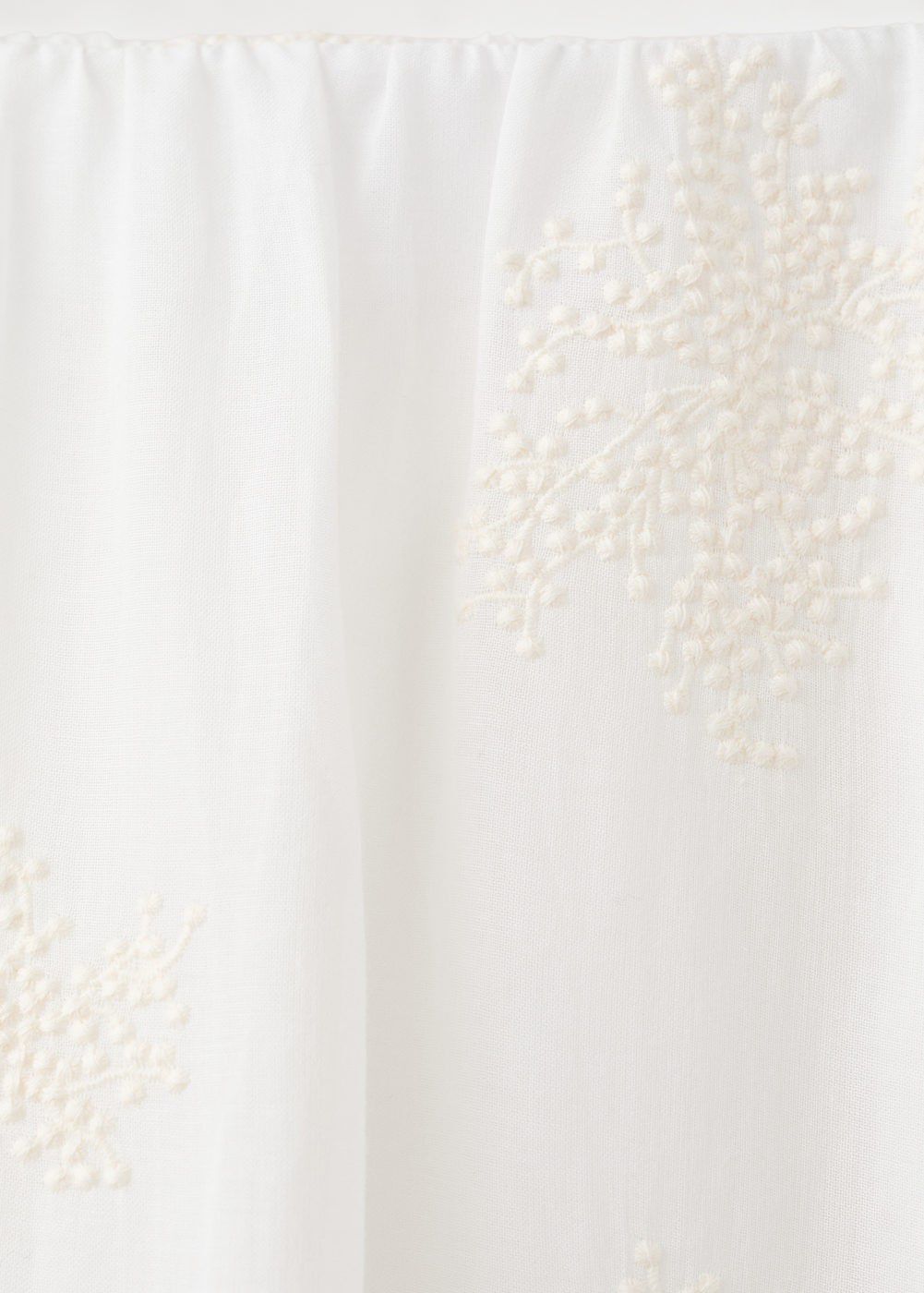 Cotton skirt with embroidery detail