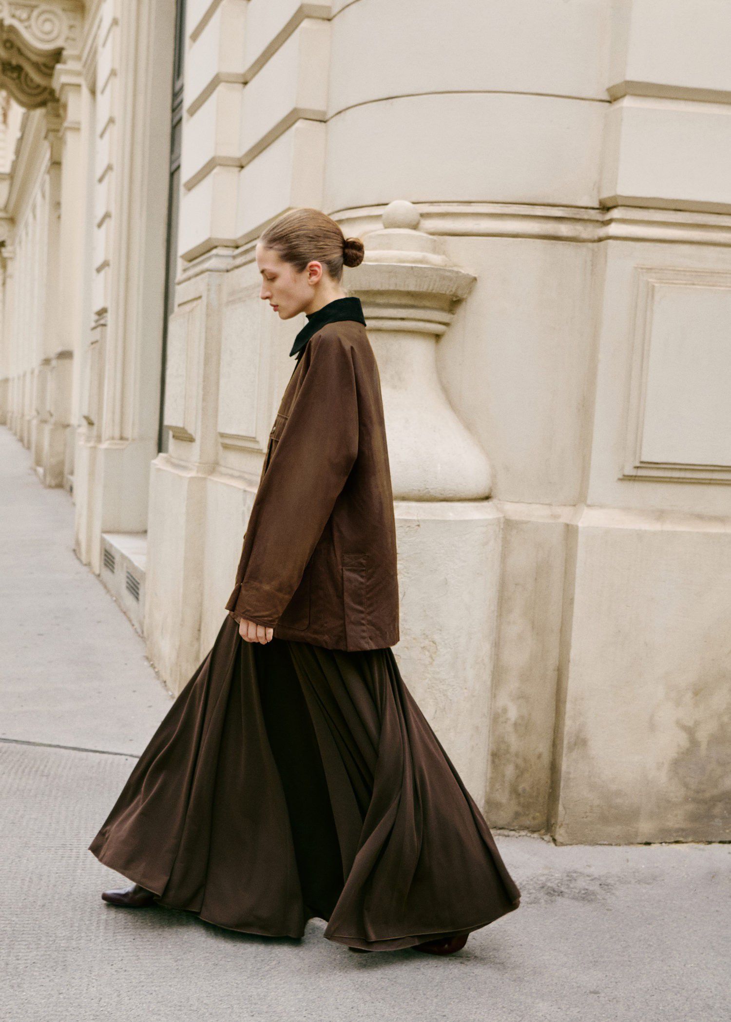 Waxed-effect parka with corduroy co