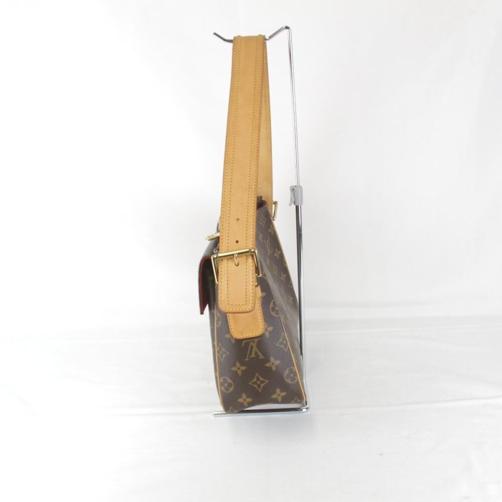 Louis Vuitton Shoulder Bags