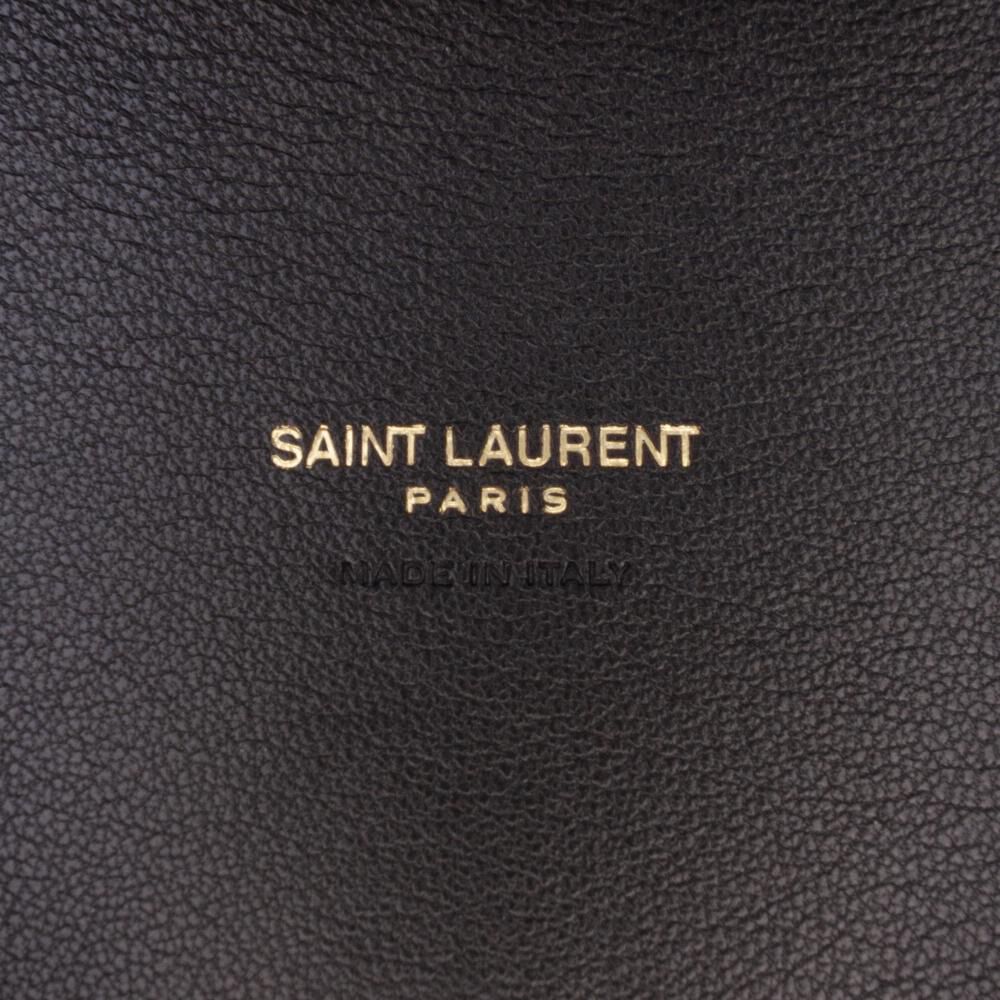 Yves Saint Laurent Shoulder Bag