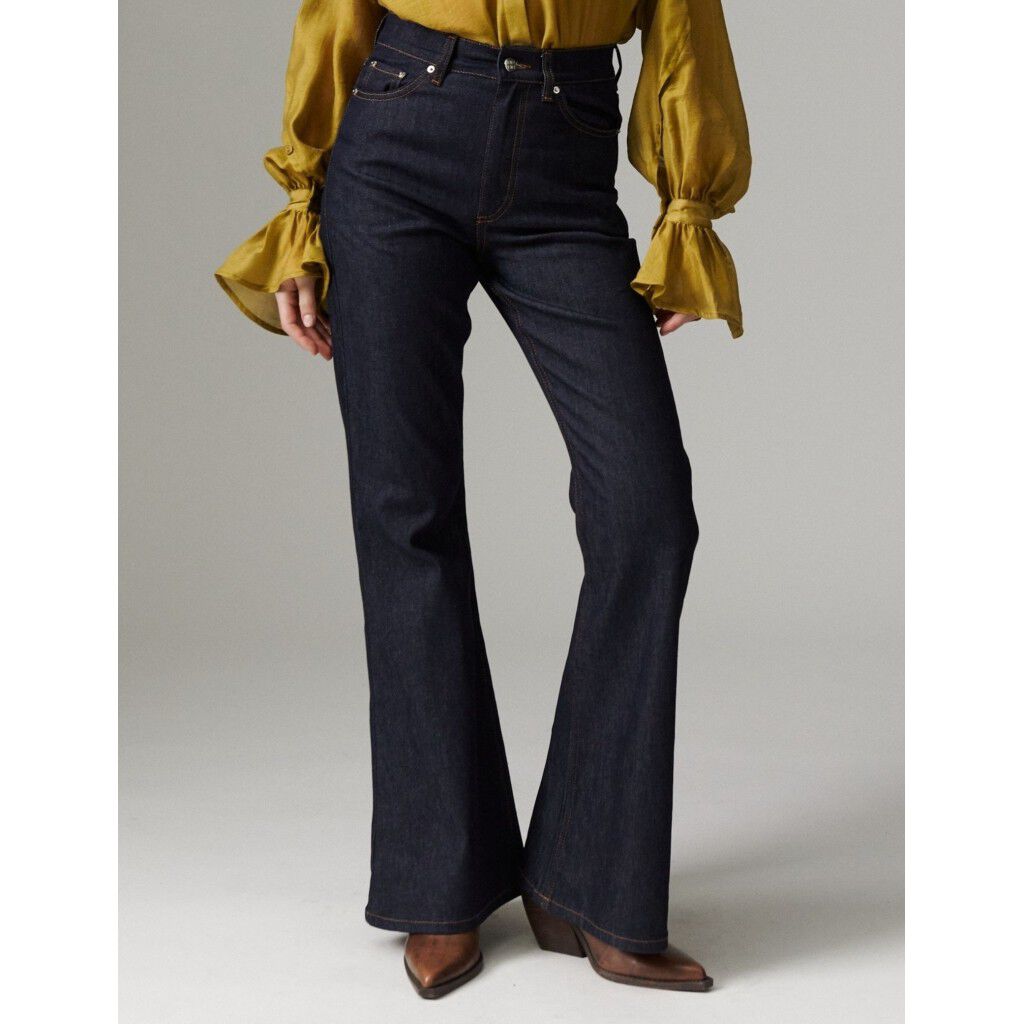 DAYAdama - Vibrant Blue Denim Stretch