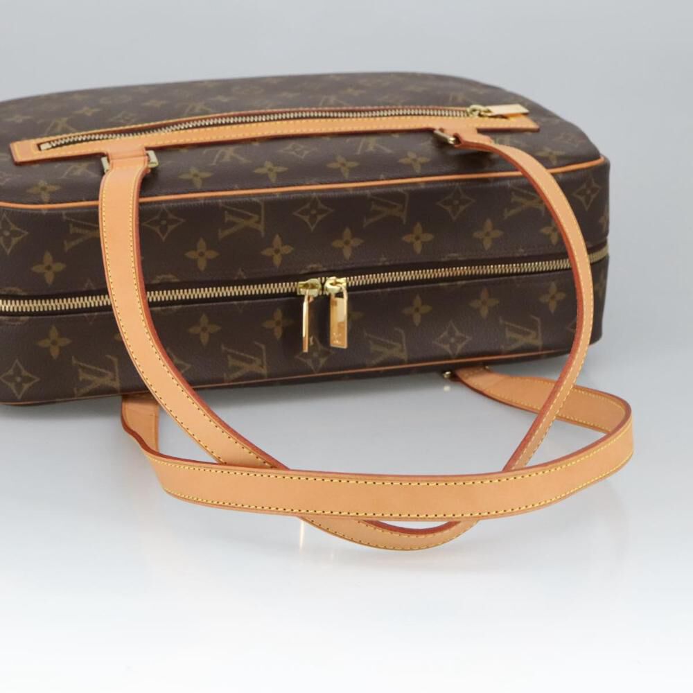 Louis Vuitton Cite