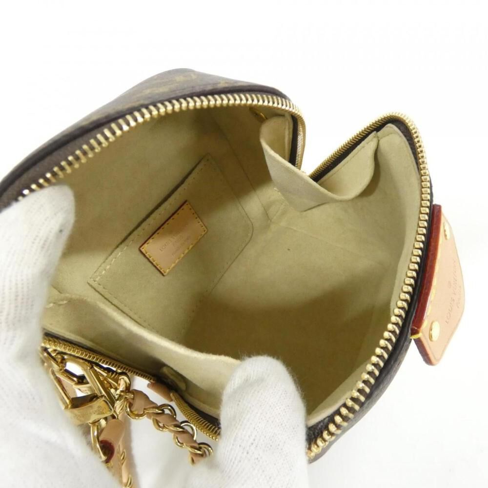 Louis Vuitton Shoulder Bags