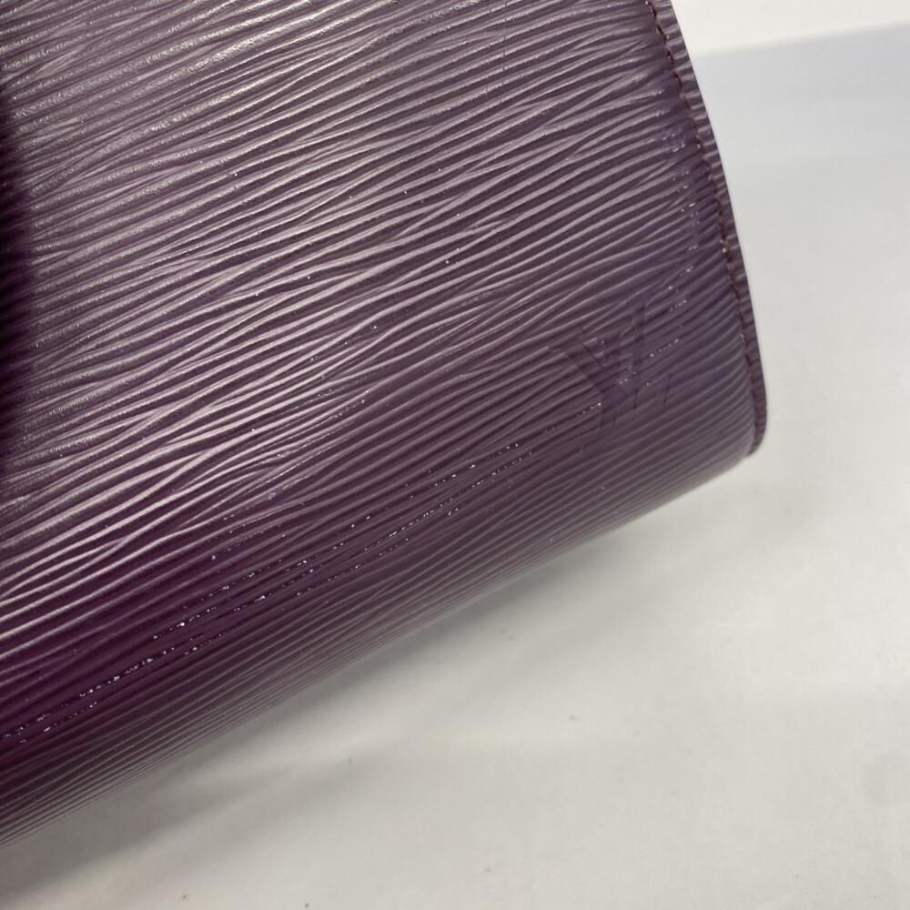 Louis Vuitton Pont Neuf