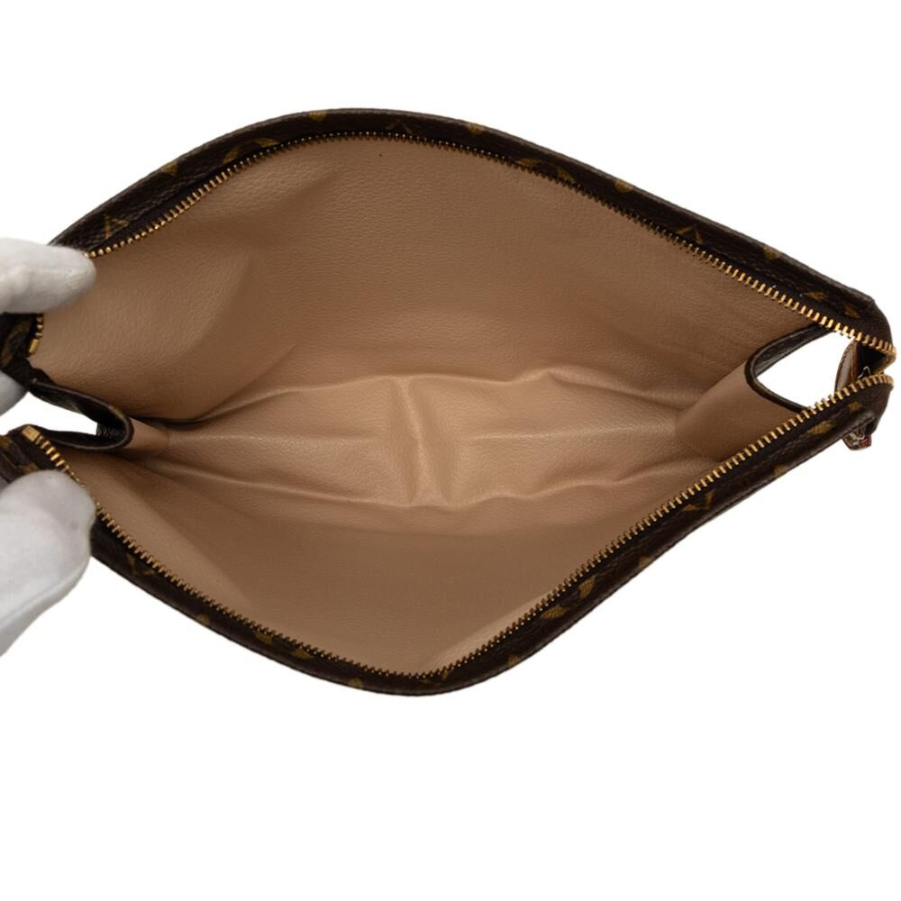 Louis Vuitton Pouch
